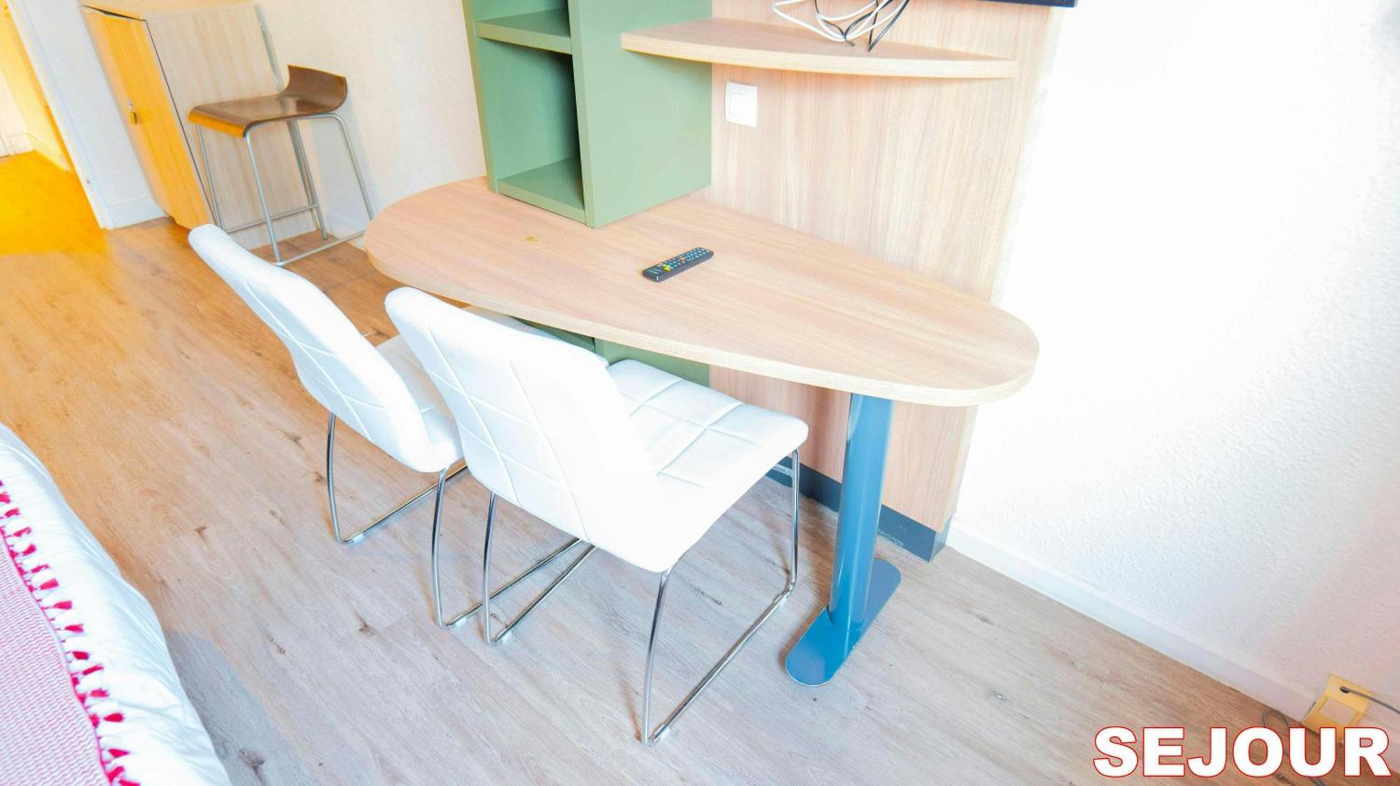 5 Minutes Du Zenith - Studio Chic Pantin Bagian luar foto